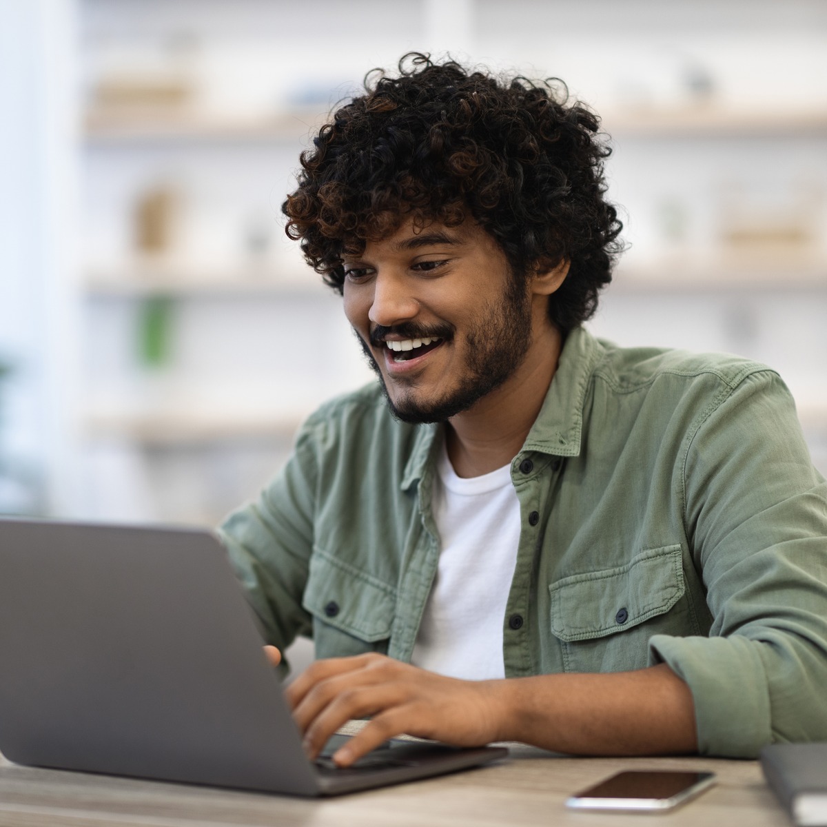 مقدمه ای بر توسعه اپلیکیشن موبایل اندروید